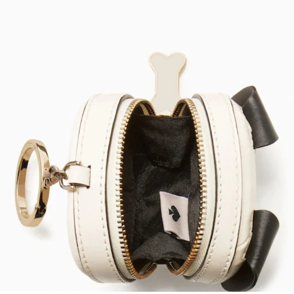 Kate Spade Claude Dog Coin Purse
COLOR:
Multi - Picture 3 of 16